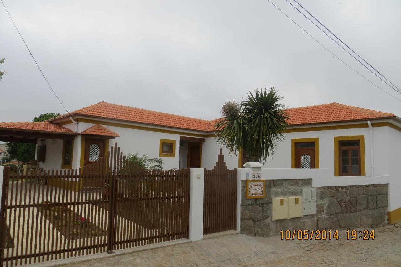 אספיניו Casa Da Avo, Campo Praia A 2 Kms Do Mar מראה חיצוני תמונה