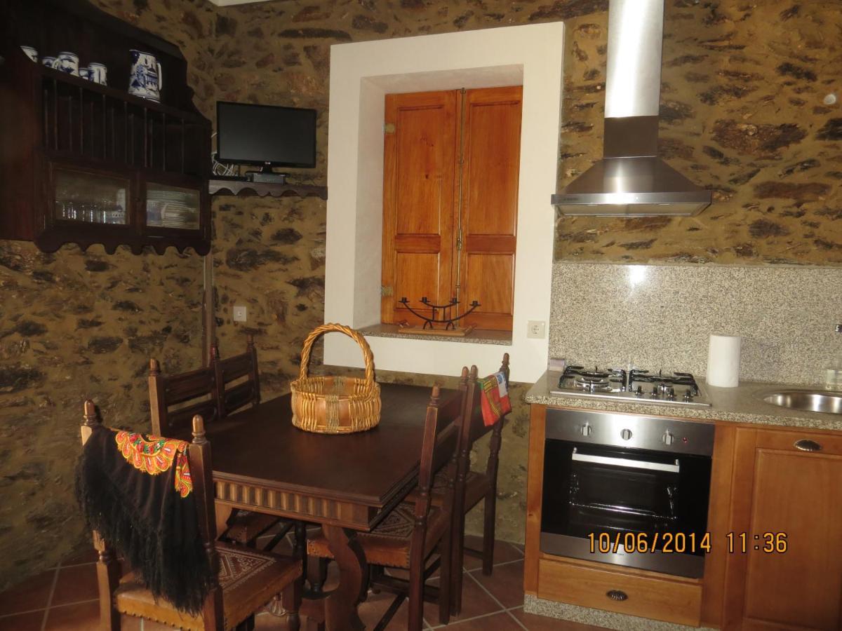 אספיניו Casa Da Avo, Campo Praia A 2 Kms Do Mar מראה חיצוני תמונה
